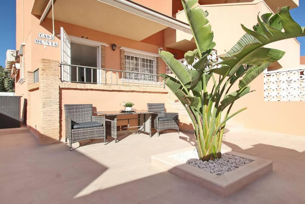 Willa Casa Olivia With Pool Heating Fee Torrevieja Zewnętrze zdjęcie