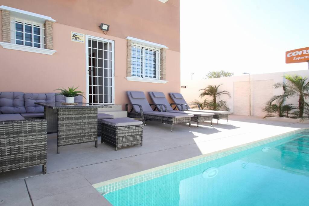 Willa Casa Olivia With Pool Heating Fee Torrevieja Zewnętrze zdjęcie