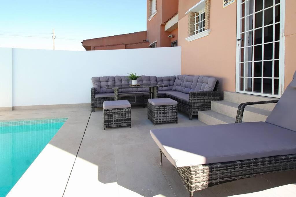Willa Casa Olivia With Pool Heating Fee Torrevieja Zewnętrze zdjęcie